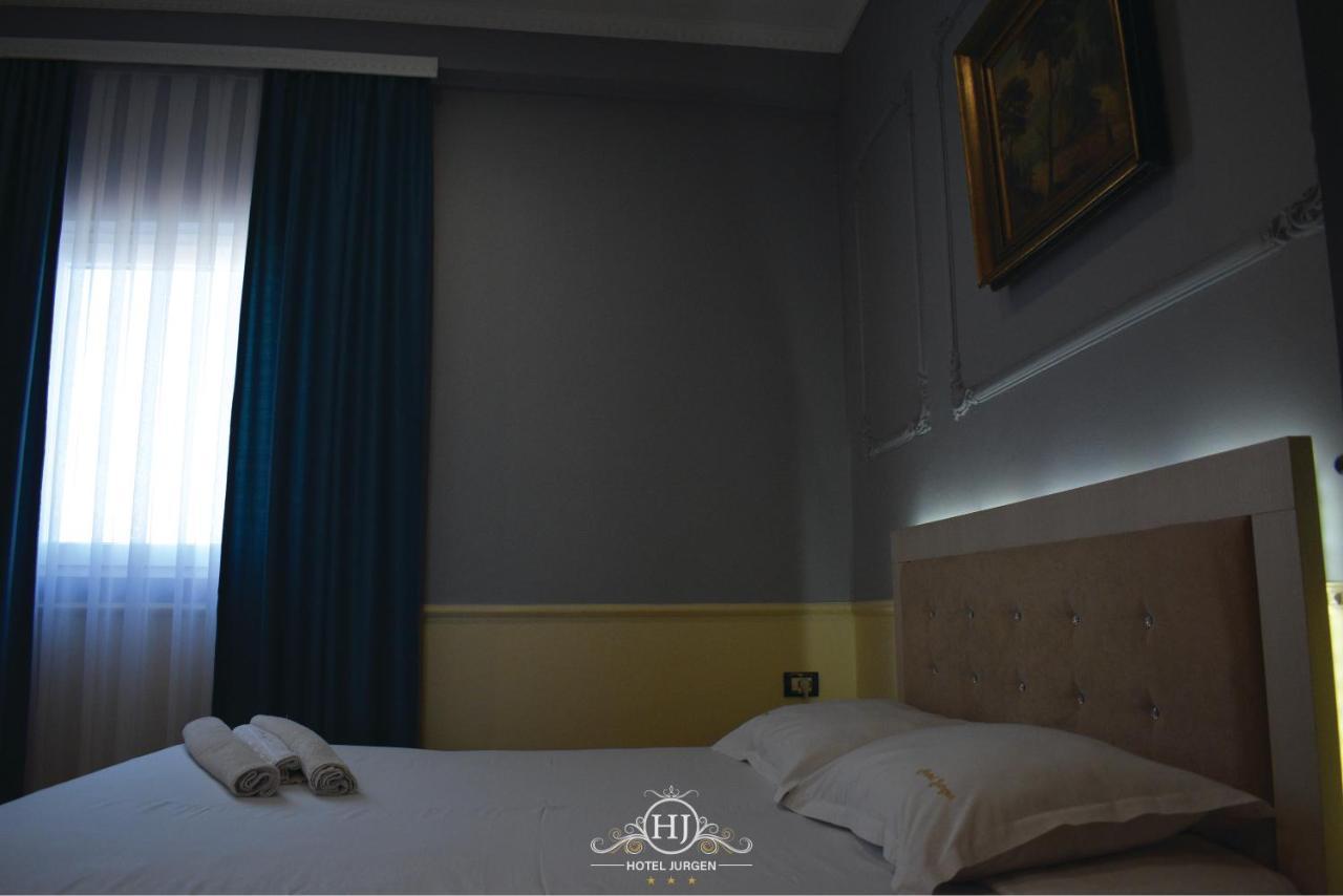 Hotel Jurgen Lezha Kültér fotó