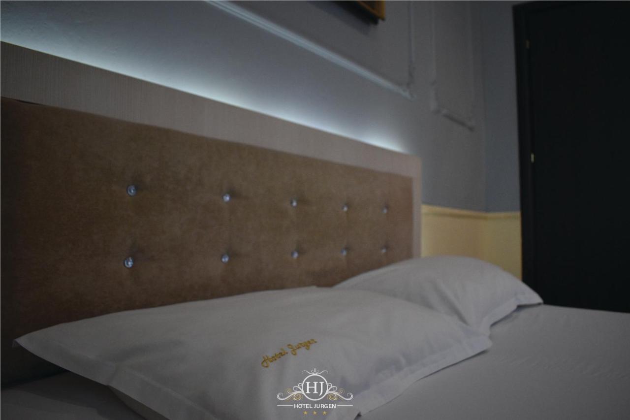 Hotel Jurgen Lezha Kültér fotó
