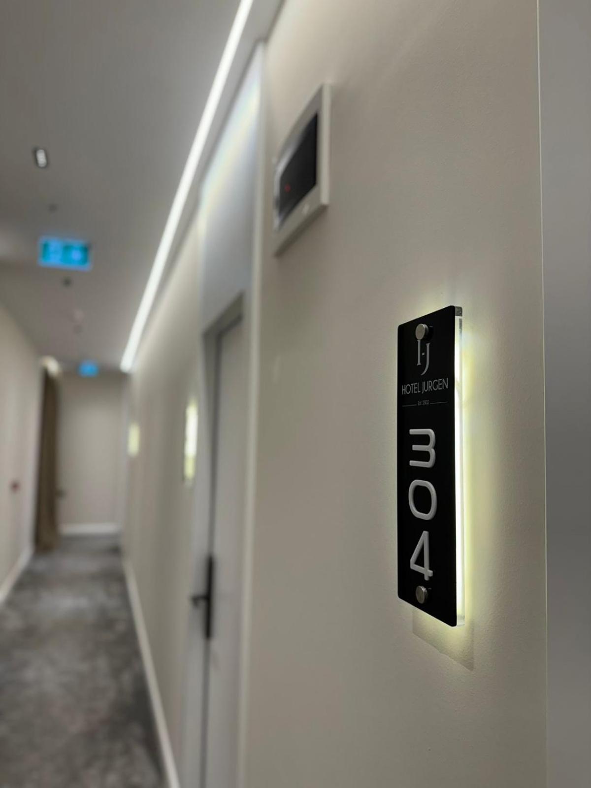 Hotel Jurgen Lezha Kültér fotó